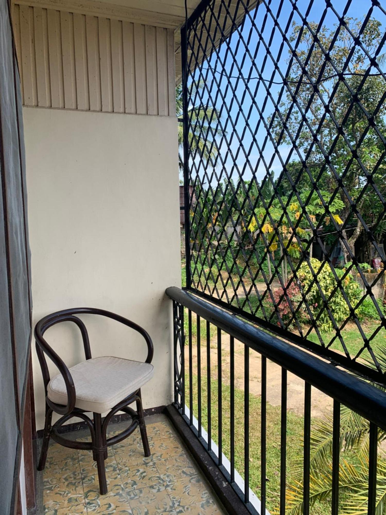 Casa Don Julian Guesthouse Bais المظهر الخارجي الصورة